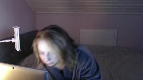 Snapshot of andorphina chatting on January 2025 07:38:01 AM Andorphin online show from January 2025 07:38:01 AM