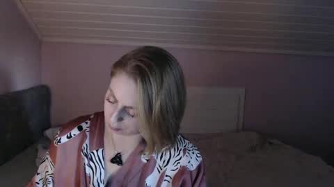 Snapshot of andorphina chatting on January 2025 03:46:01 PM Andorphin online show from January 2025 03:46:01 PM