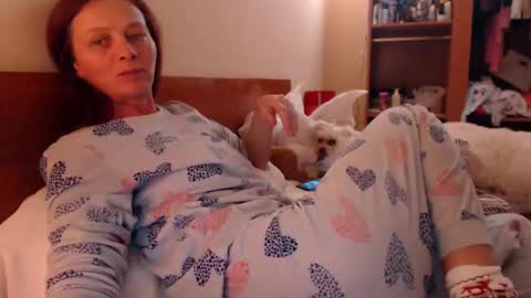 Andra online show from March 2025 09:40:02 PM