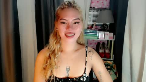 Snapshot of andrea06121998 chatting on June 2026 06:05:02 PM andrea06121998 online show from June 2026 06:05:02 PM