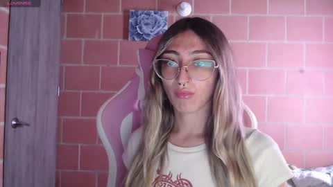 Andrea  online show from October 2025 02:20:01 PM