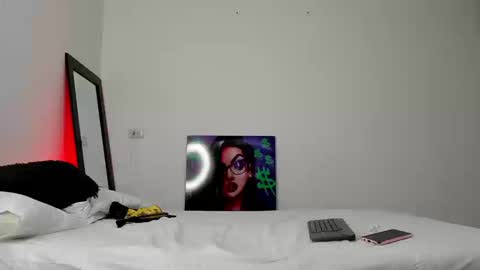 Snapshot of andrea_cherryy_ chatting on September 2025 03:23:01 PM Andrea Cherry online show from September 2025 03:23:01 PM