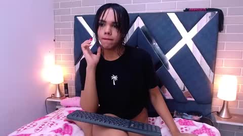 Andres Gil online show from December 2024 08:47:01 PM
