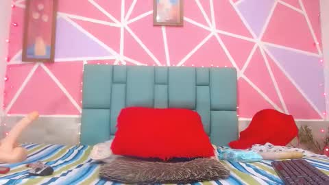 andrea ospina1 online show from January 2025 06:35:01 PM