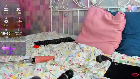 Andrea hereGMT7Mon Tue Wen ThFri Sat Su 0300am-0900am. online show from December 2024 03:26:02 AM