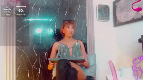 andrea_uchima online show from June 2026 06:23:01 AM