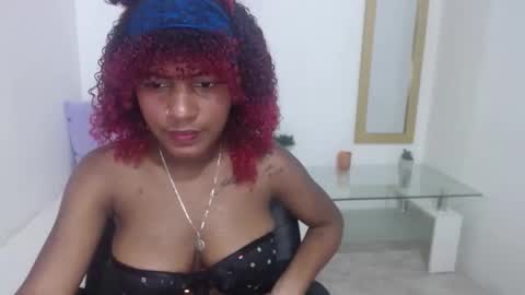 andrea_velary online show from May 2026 07:32:02 PM