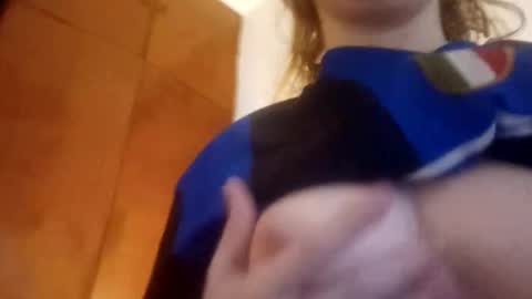 Snapshot of andreamartinssean2018 chatting on May 2026 01:29:02 PM andreamartinssean2018 online show from May 2026 01:29:02 PM