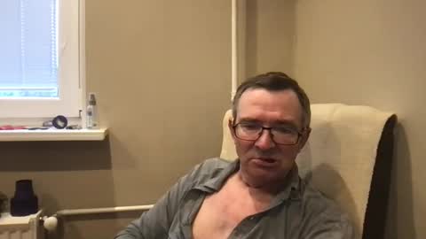 Snapshot of andreass60 chatting on December 2024 07:54:01 AM andreass60 online show from December 2024 07:54:01 AM