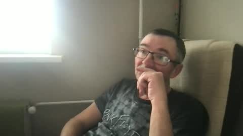 Snapshot of andreass60 chatting on November 2025 09:08:02 AM andreass60 online show from November 2025 09:08:02 AM