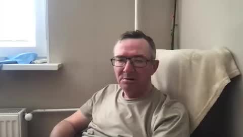 andreass60 online show from April 2026 06:16:02 AM