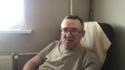 andreass60 online show from April 2026 12:15:01 PM