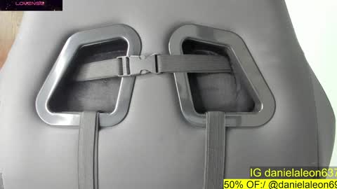 Snapshot of andreja_pejic chatting on February 2025 02:47:01 AM onlyfans danielaleon69 IG danielaleon637 online show from February 2025 02:47:01 AM