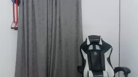 Snapshot of andres180950734 chatting on November 2025 11:26:01 PM andres180950734 online show from November 2025 11:26:01 PM