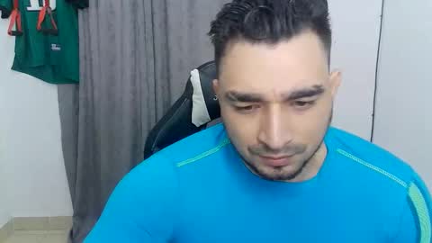 Snapshot of andres180950734 chatting on June 2026 11:54:01 AM andres180950734 online show from June 2026 11:54:01 AM