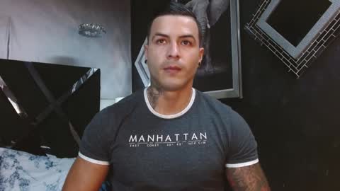Snapshot of andres_clark chatting on December 2024 05:55:01 PM insta andres clark online show from December 2024 05:55:01 PM