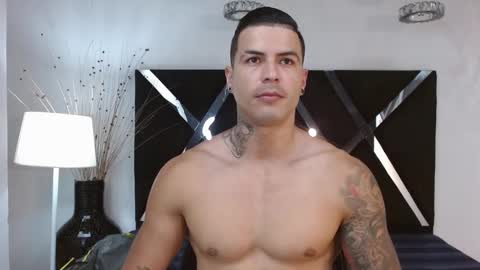 Snapshot of andres_clark chatting on March 2025 06:50:01 PM insta andres clark online show from March 2025 06:50:01 PM