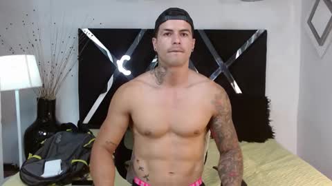 Snapshot of andres_clark chatting on March 2025 09:26:01 PM insta andres clark online show from March 2025 09:26:01 PM