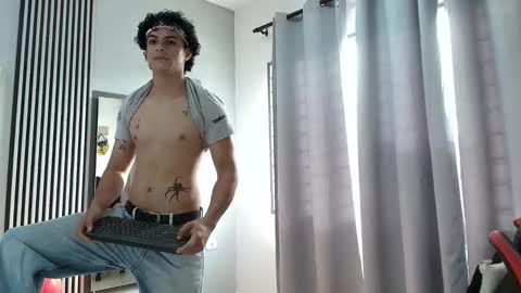andres_cream online show from September 2025 12:40:01 PM