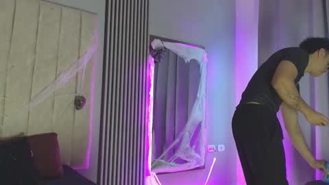 andres_cream online show from October 2025 12:14:01 PM