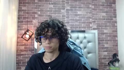 andres_ocasio online show from February 2025 12:42:01 PM