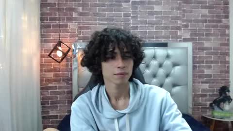 andres_ocasio online show from March 2025 04:33:02 PM