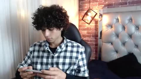 andres_ocasio online show from March 2025 04:02:01 PM