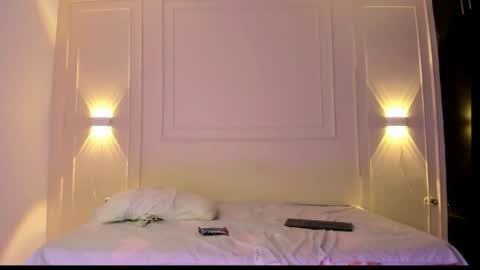 Snapshot of andres_stud chatting on June 2026 04:35:02 AM andres_stud online show from June 2026 04:35:02 AM