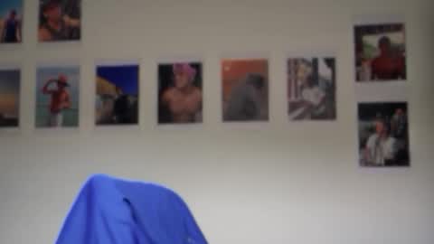 Andres online show from October 2025 07:11:01 PM
