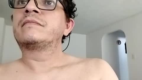 andresfloga online show from June 2026 04:35:02 PM