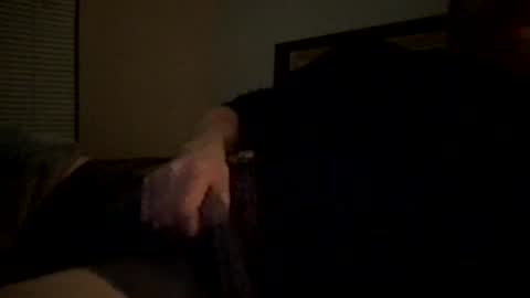 andresgarcia2424 online show from March 2025 03:01:01 AM