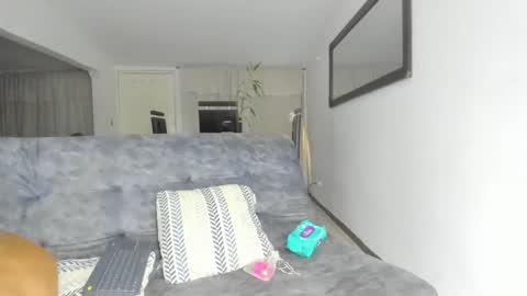 Isa  --------- online show from January 2025 11:58:02 PM