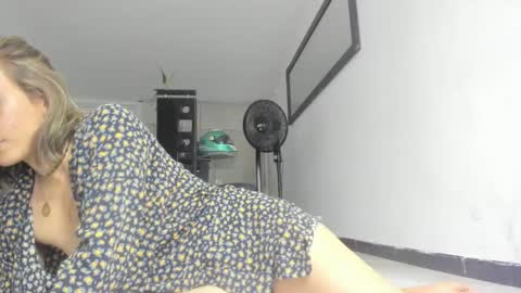 Isa  --------- online show from January 2025 03:55:02 AM