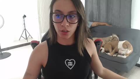 Isa  --------- online show from September 2025 01:18:02 AM