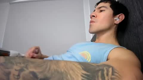 Snapshot of andresjuan92 chatting on July 2026 10:12:02 PM onlyfanscallmegotter online show from July 2026 10:12:02 PM