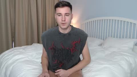 Snapshot of andrew2305 chatting on November 2025 10:21:01 AM Justin Andrew online show from November 2025 10:21:01 AM