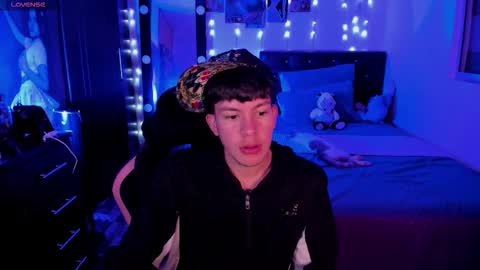 andrew_angels online show from September 2025 02:48:02 AM