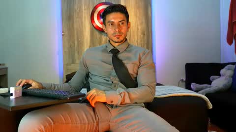 Andrew online show from March 2026 06:50:01 AM