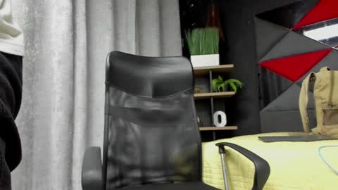 Andrew Mathwes online show from December 2024 09:28:01 PM