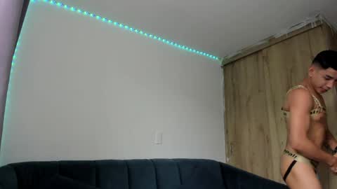 Andrew M. online show from April 2026 08:14:01 PM