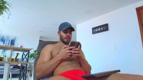 ANDREW WEST online show from November 2025 02:50:01 PM