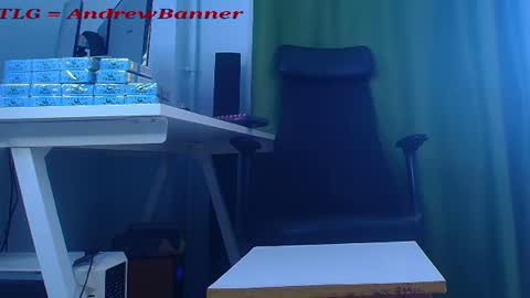Snapshot of andrewbanner chatting on July 2026 08:06:02 AM MasterRomania online show from July 2026 08:06:02 AM
