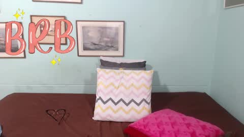 Andreyna online show from February 2025 03:15:02 PM