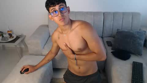 Snapshot of androx_boy chatting on October 2025 09:06:01 PM Androx boy online show from October 2025 09:06:01 PM