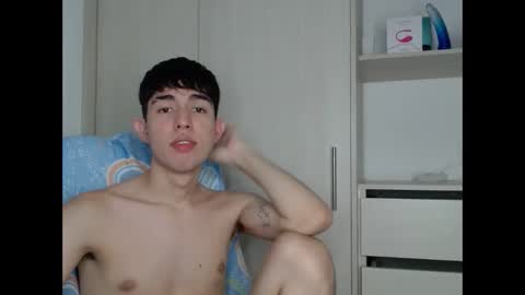 Snapshot of andy19_hot chatting on October 2025 04:13:01 PM andy19_hot online show from October 2025 04:13:01 PM