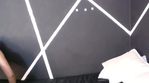 Andy  online show from January 2026 07:18:01 PM