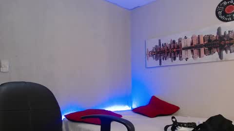 Snapshot of andy_bapho chatting on January 2025 02:47:01 PM ANDY online show from January 2025 02:47:01 PM