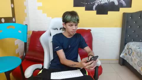 andy_dan1 online show from March 2026 07:50:01 PM