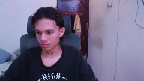 Snapshot of andy_dan1 chatting on June 2026 08:01:02 AM andy_dan1 online show from June 2026 08:01:02 AM