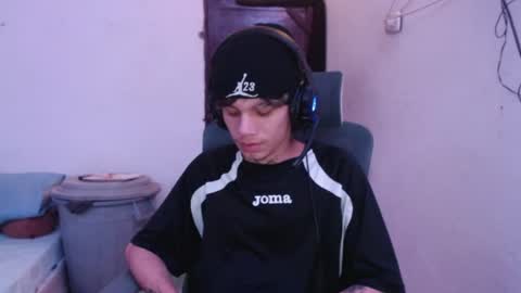 Snapshot of andy_dan1 chatting on June 2026 12:30:01 PM andy_dan1 online show from June 2026 12:30:01 PM